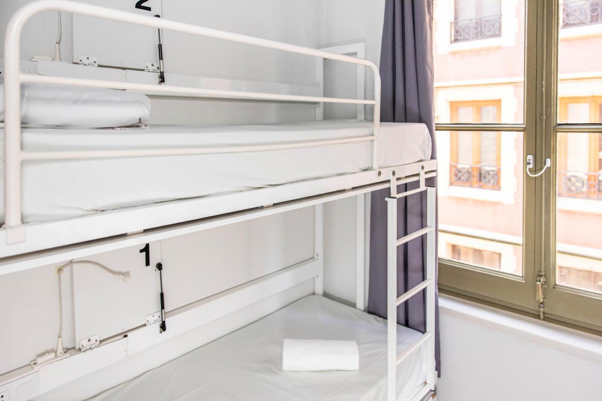 Quadruple Room Private Bathroom